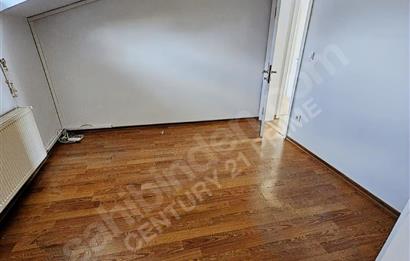 KADIKÖY- ACIBADEM E-5 CEPHELİ BAKIMLI OFİS KATI