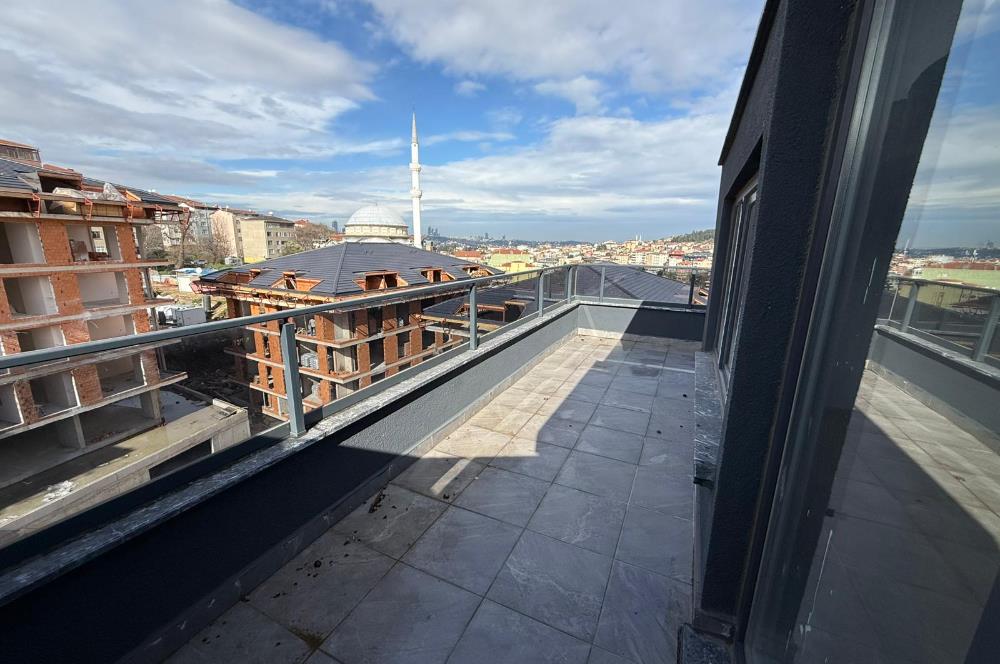 Üsküdar Burhaniye Ekşioğlu Konaklarında Sıfır Dubleks Daire