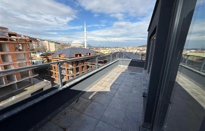 Üsküdar Burhaniye Ekşioğlu Konaklarında Sıfır Dubleks Daire