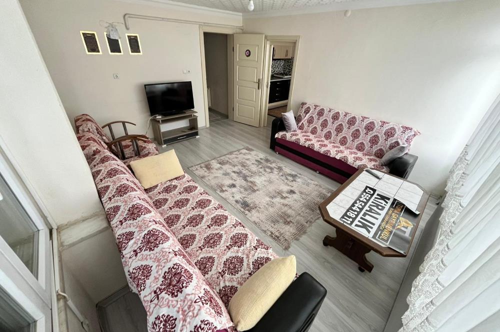 CENTURY 21'DEN EDREMİT MEYDAN DA KİRALIK EŞYALI DAİRE