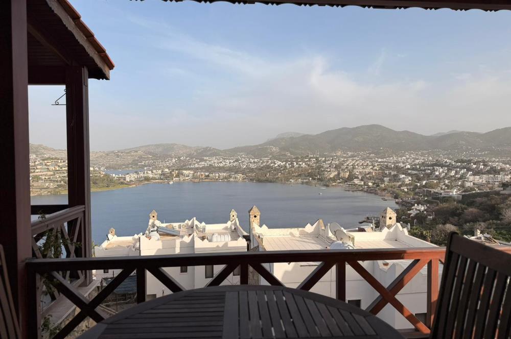 Yalıkavak Tilkicik Deniz Manzaralı Eşyalı Kiralık Dubleks Daire