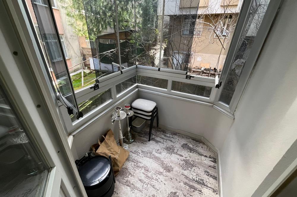 Eyüp Akşemsettin Satılık 2+1 İçi Yenilendi Fırsat Balkonlu Daire