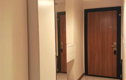 ALTINTEPE'DE MERKEZİ KONUMDA ÖN CEPHE BAHÇE MULLANIMLI 2+1