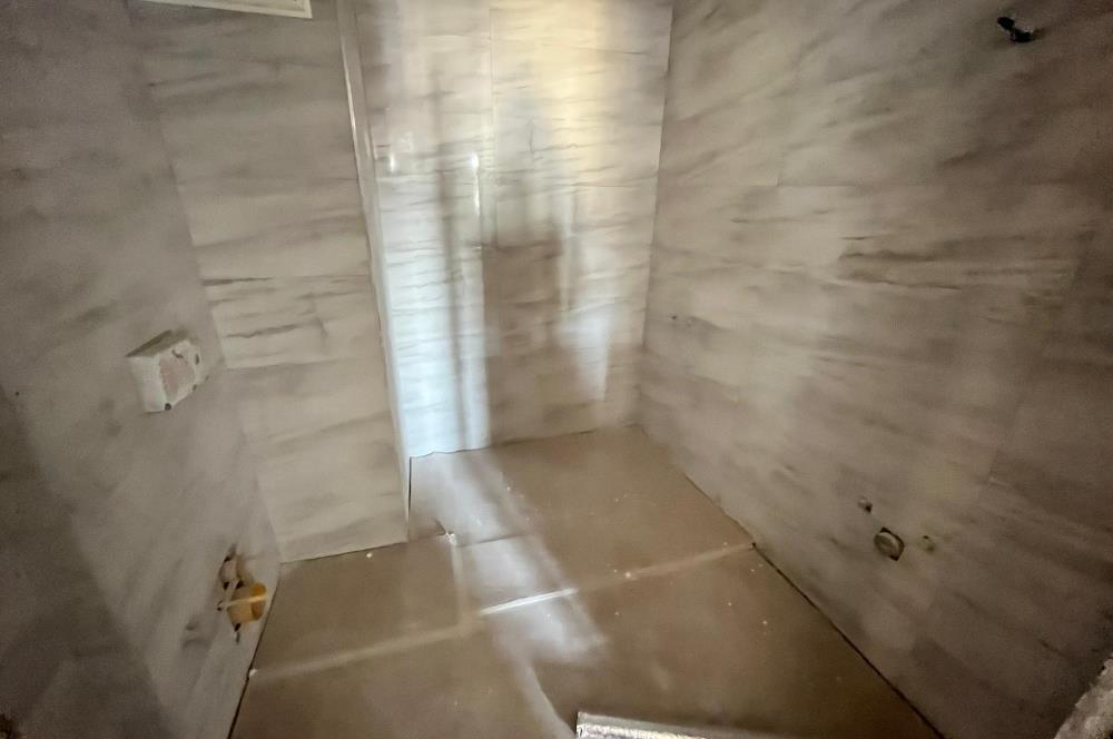 BOSTANCI'DA SAHİLE İDOYA YAKIN 0 BİNADA ULTRA LÜX 3+1