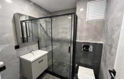 ALTINTEPE'DE 0 BİNADA BALKONLU ARA KATTA LÜX 2+1