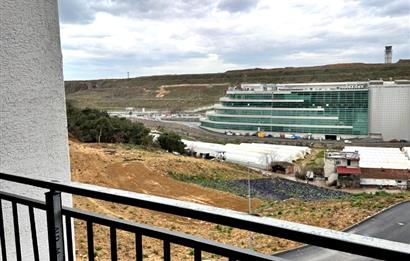 Tuzla Aydınlı TOKİ Evleri’nde 2+1 | 80 m² | Balkonlu | Kiralık