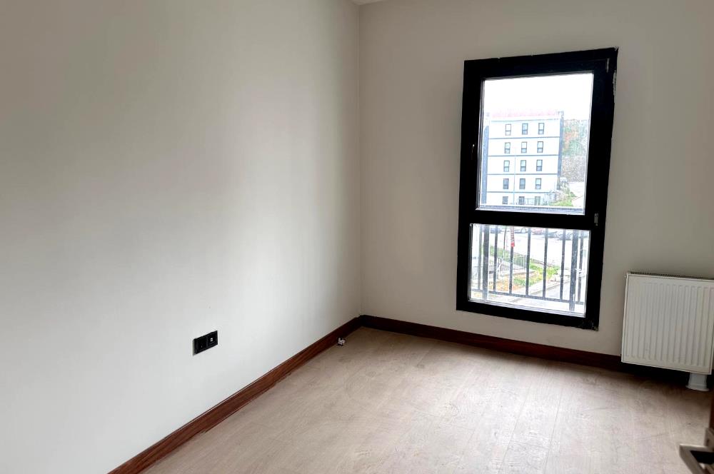 Tuzla Aydınlı TOKİ Evleri’nde 2+1 | 80 m² | Balkonlu | Kiralık