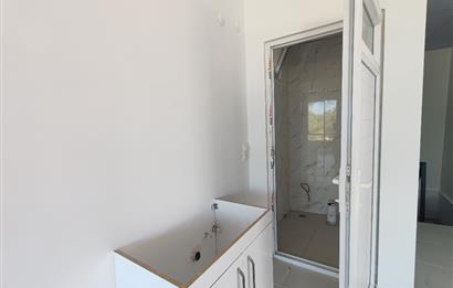 C21 Loft'tan Zümrüt Mahallesinde Satılık Dükkan 