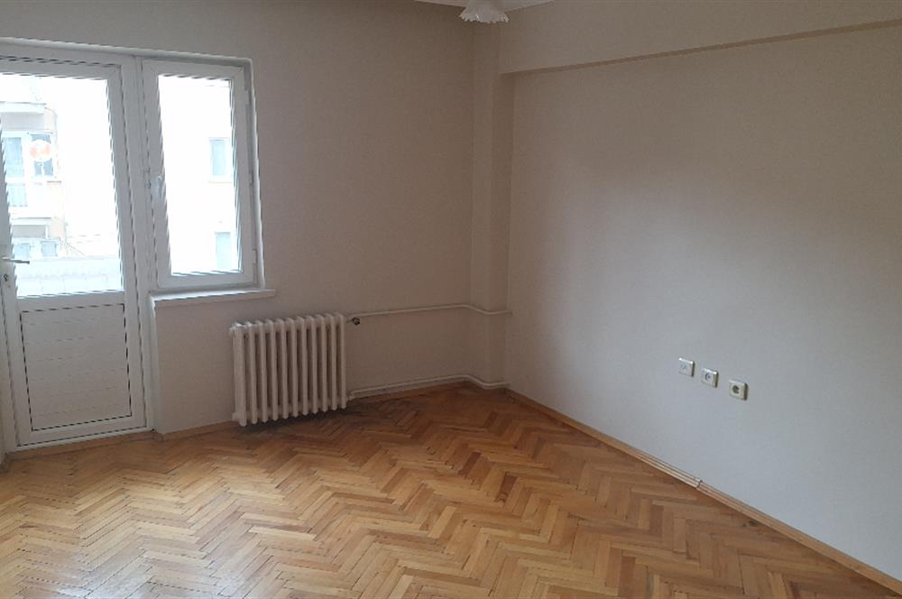 CENTURY 21 VİZYON'DAN AKARBAŞI MAH.DE KİRALIK 2+1 DAİRE