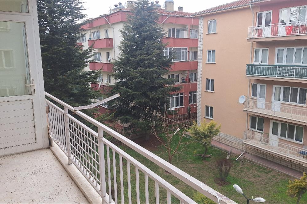 CENTURY 21 VİZYON'DAN AKARBAŞI MAH.DE KİRALIK 2+1 DAİRE