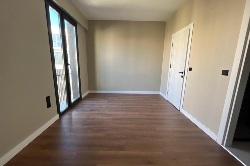 DENİZ MANZARALI GÜVENLİKLİ ÖZEL OTOPARKLI 3+1