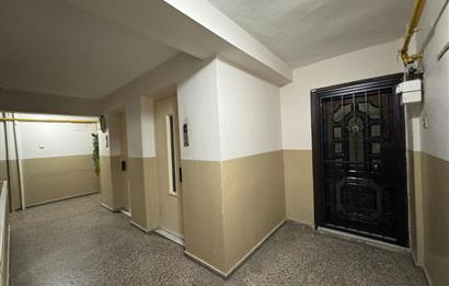 Karşıyaka Bahriye Üçok Bulvarı Üzerinde 3+1 Satılık Daire