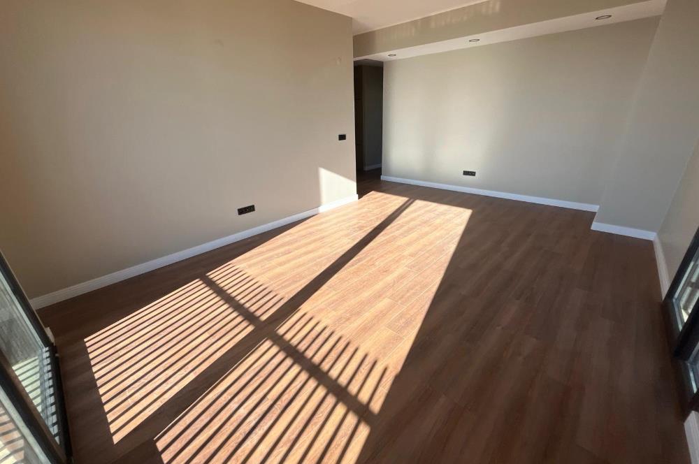 DENİZ MANZARALI GÜVENLİKLİ ÖZEL OTOPARKLI 3+1