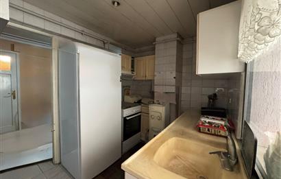 Karşıyaka Bahriye Üçok Bulvarı Üzerinde 3+1 Satılık Daire