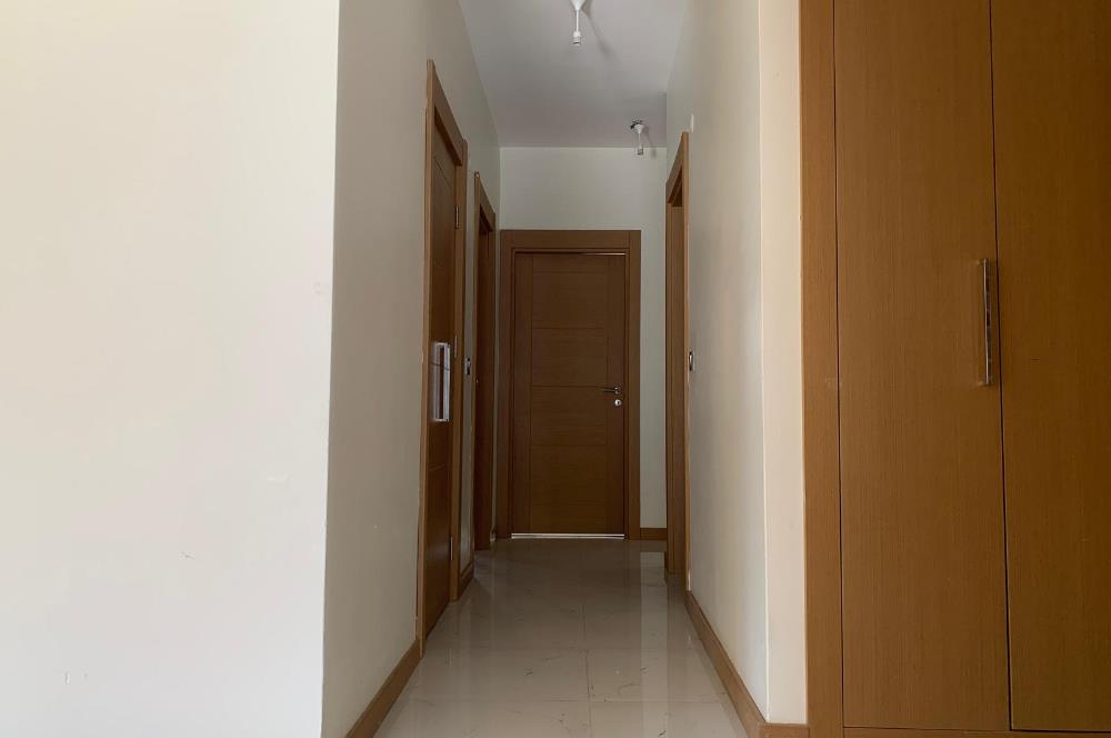 Park Yaşam Santorini'de Büyük Tip Satılık 3+1 Daire