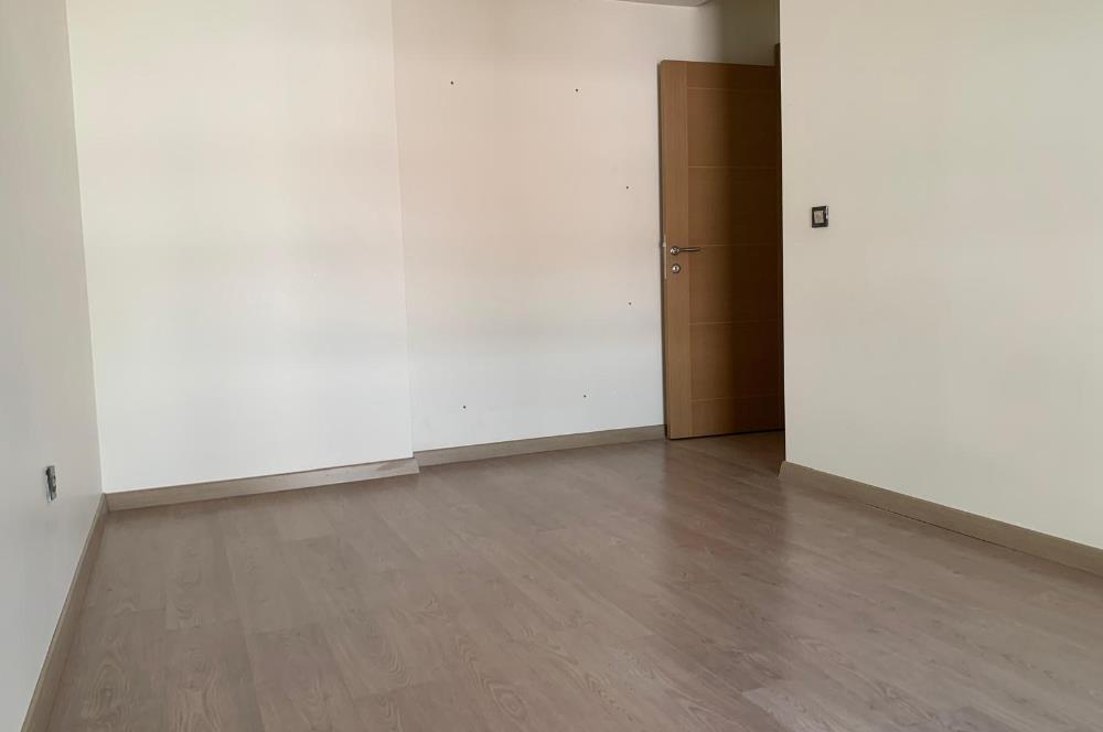 Park Yaşam Santorini'de Büyük Tip Satılık 3+1 Daire