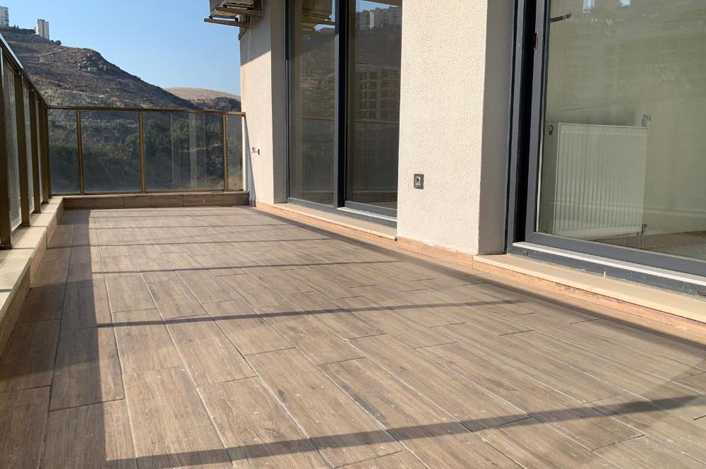 Park Yaşam Santorini'de Büyük Tip Satılık 3+1 Daire