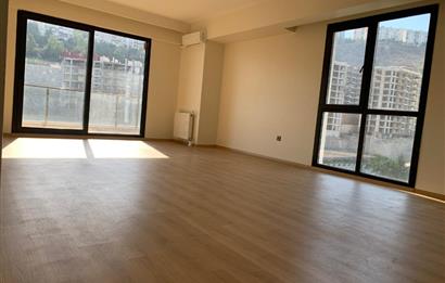 Park Yaşam Santorini'de Büyük Tip Satılık 3+1 Daire