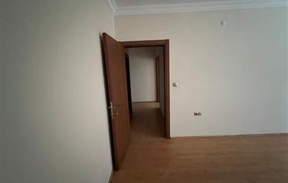 CENTURY 21 UZMAN DAN YOMRA DA MERKEZ KONUMDA KİRALIK DAİRE