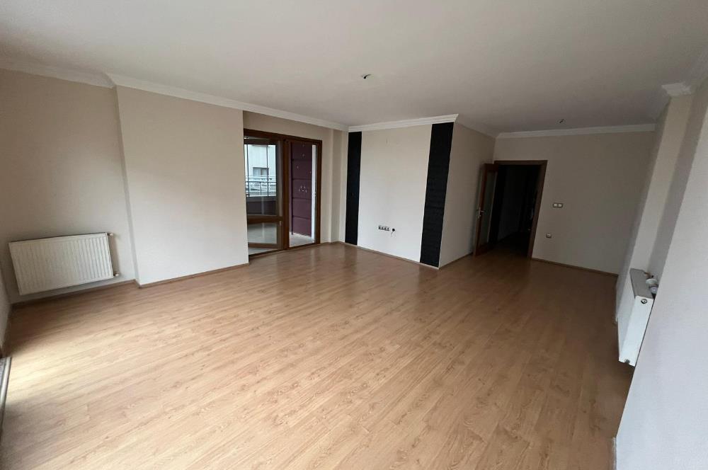 C21 UZMAN DAN YOMRA MERKEZ DE KİRALIK ÇATI KATI