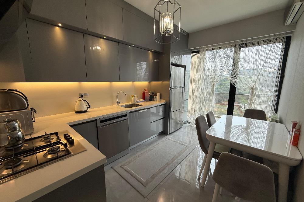 Kağıthane Yalı Evleri Satılık 3+1 Şahane Şehir Manzaralı