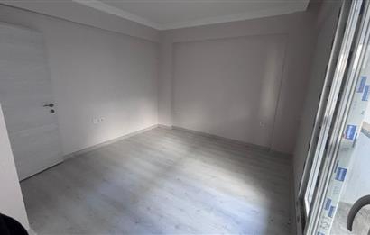 Bayraklı Fuat Edip Baksı'da Sıfır, Merkezi Konumda 2+1 Satılık