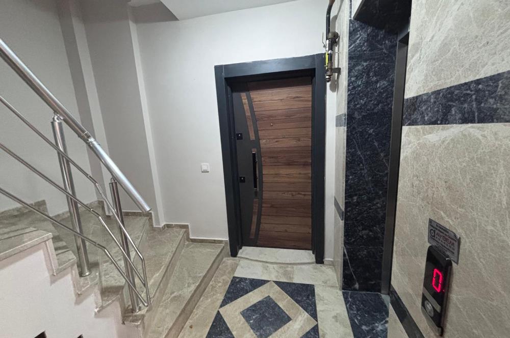 Bayraklı Fuat Edip Baksı'da Sıfır, Merkezi Konumda 2+1 Satılık