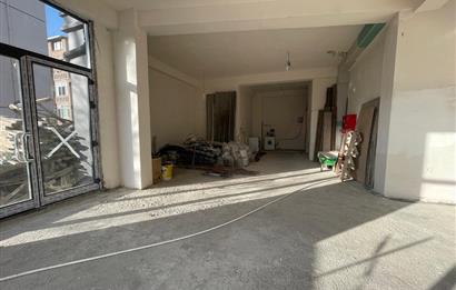KARTAL YALI MAHALLESİ'NDE 220 m2 KULLANIM VE DEPOLU SIFIR DÜKKAN