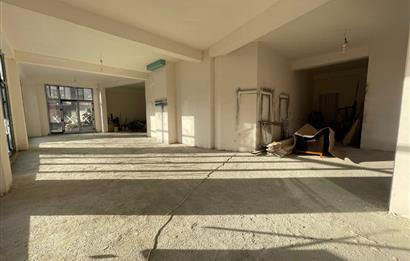 KARTAL YALI MAHALLESİ'NDE 220 m2 KULLANIM VE DEPOLU SIFIR DÜKKAN