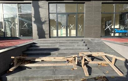 KARTAL YALI MAHALLESİ'NDE 220 m2 KULLANIM VE DEPOLU SIFIR DÜKKAN