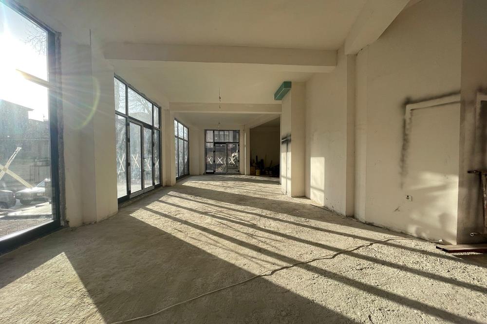 KARTAL YALI MAHALLESİ'NDE 220 m2 KULLANIM VE DEPOLU SIFIR DÜKKAN