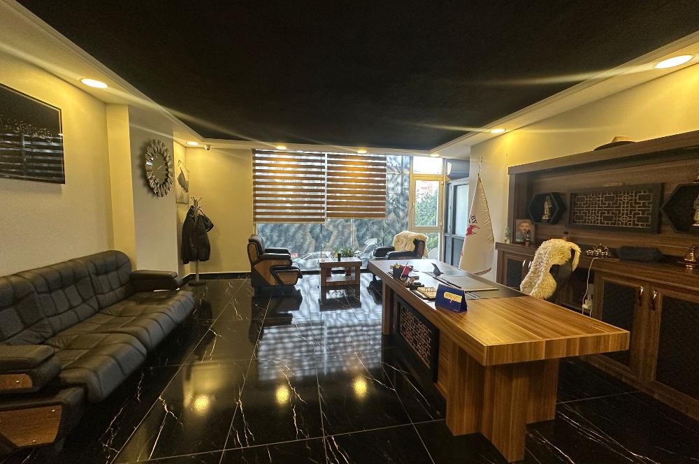 PENDİK ESENLER MAHALLESİ'NDE 505 m2 NET CEPHESİ AÇIK DÜKKAN