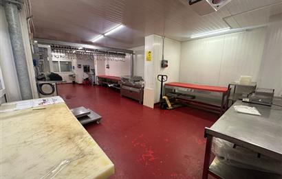 PENDİK ESENLER MAHALLESİ'NDE 505 m2 NET CEPHESİ AÇIK DÜKKAN