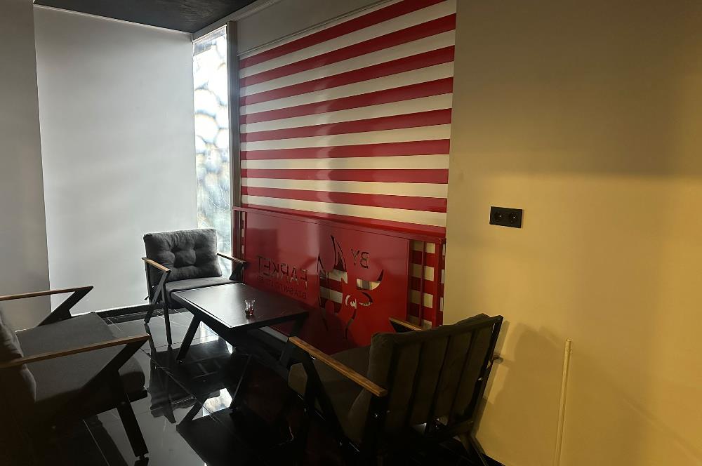 PENDİK ESENLER MAHALLESİ'NDE 505 m2 NET CEPHESİ AÇIK DÜKKAN