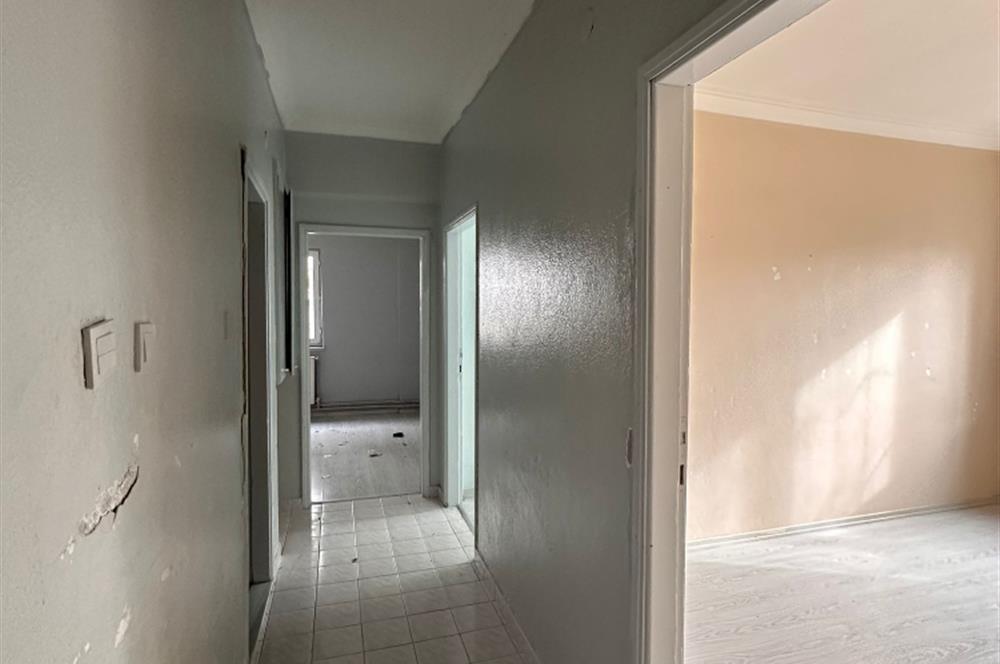 BAHÇELİEVLER MAH. BAHÇE KATI ÜNİVERSİTEYE YAKIN SATILIK DAİRE