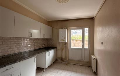 BAHÇELİEVLER MAH. BAHÇE KATI ÜNİVERSİTEYE YAKIN SATILIK DAİRE