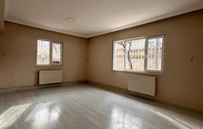 BAHÇELİEVLER MAH. BAHÇE KATI ÜNİVERSİTEYE YAKIN SATILIK DAİRE
