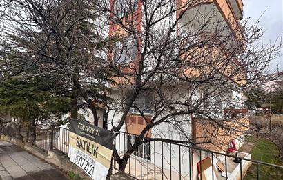 BAHÇELİEVLER MAH. BAHÇE KATI ÜNİVERSİTEYE YAKIN SATILIK DAİRE