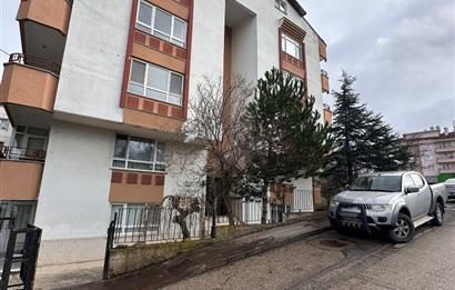BAHÇELİEVLER MAH. BAHÇE KATI ÜNİVERSİTEYE YAKIN SATILIK DAİRE
