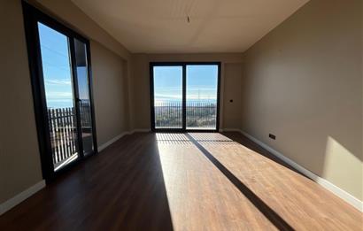 DENİZ MANZARALI GÜVENLİKLİ ÖZEL OTOPARKLI 3+1