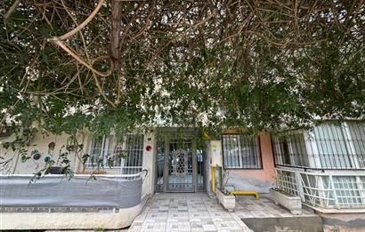 Karşıyaka Bahriye Üçok Bulvarı Üzerinde 3+1 Satılık Daire