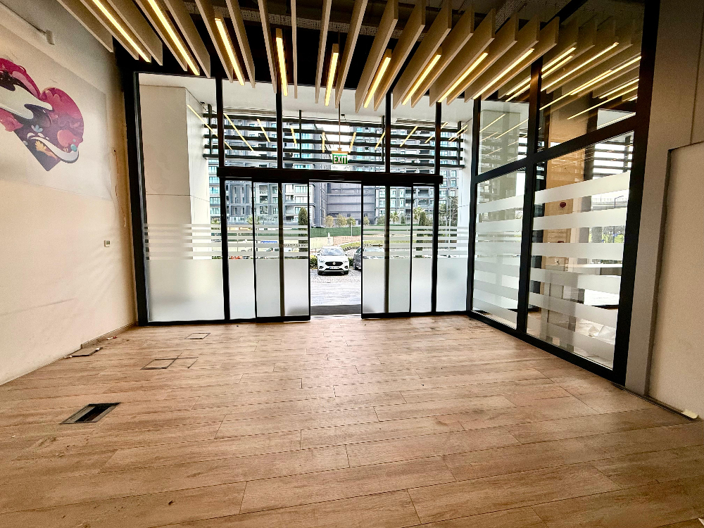 PortaVadi Satılık Dükkan 400m2 + 40m2 Tahsisli Ön Kullanım Alanı