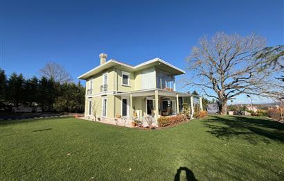 Enka Country'de Satılık 6+1 Tripleks Villa - Özel Dekorasyonlu