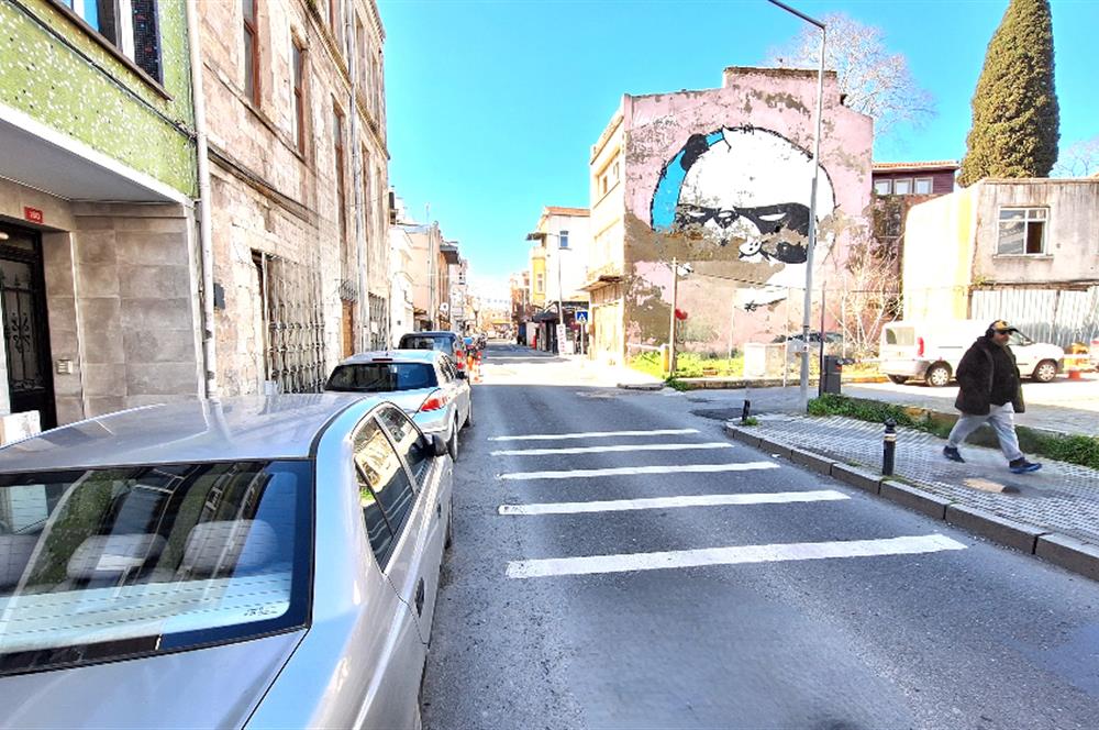 BÜYÜKDERE MH'DE KURUMSAL KİRACILARA UYGUN KİRALIK 75 M2 İŞYERİ