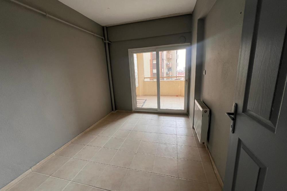 Karşıyaka Mustafa Kemal Mah. Körfezköy Sitesi Kiralık 1+1 Daire