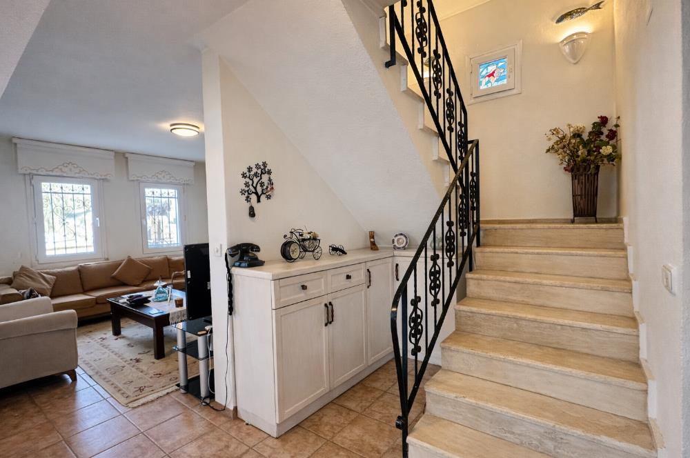 Gündoğan Küçükbükte Denize Yürüme Mesafesinde 3+1 Dubleks 