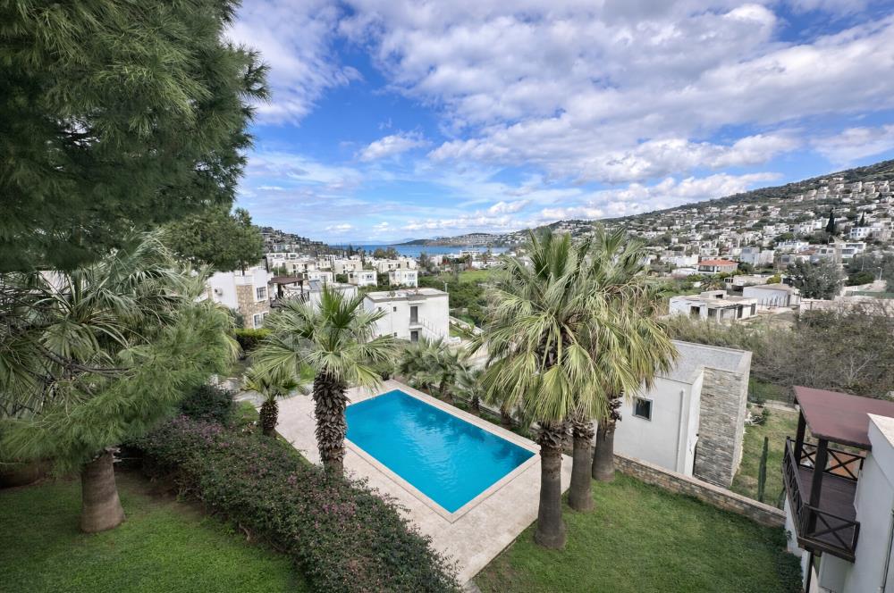 Gündoğan Küçükbükte Denize Yürüme Mesafesinde 3+1 Dubleks 