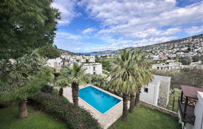 Gündoğan Küçükbükte Denize Yürüme Mesafesinde 3+1 Dubleks 