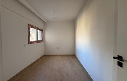 Karşıyaka Nergiz Dedebaşı Mh'de Sıfır 3+1 Kiralık Daire