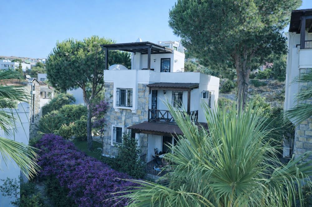 Gündoğan Küçükbükte Denize Yürüme Mesafesinde 3+1 Dubleks 